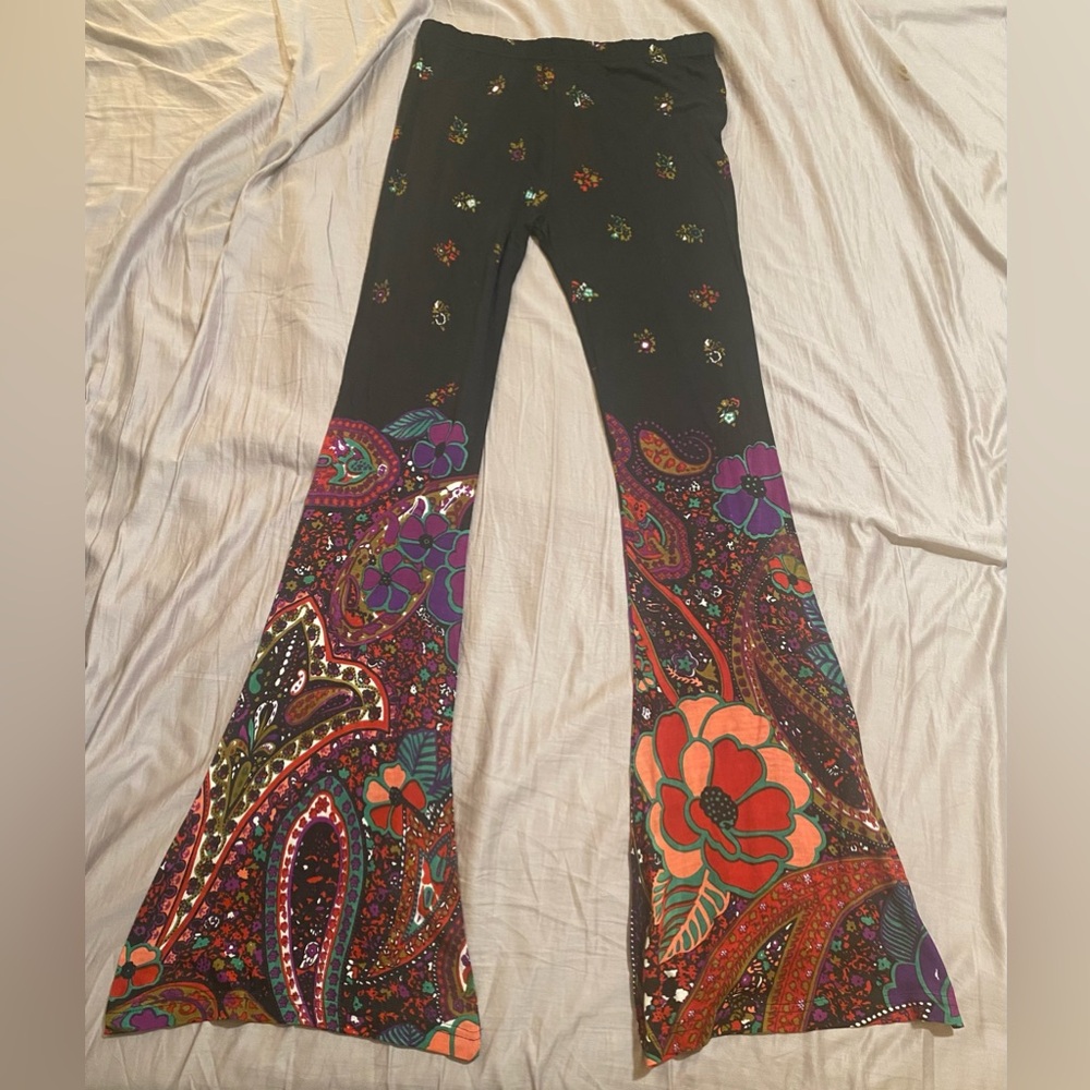 Raga Floral Paisley Flare Pants size Small, NWT!